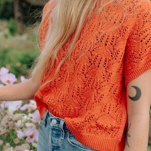 Curator Orange Rosey soft Knit Sweater size M/L cotton made in Peru oversized